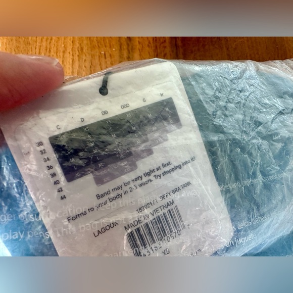 XS Evelyn & Bobbie Defy Bra Tank in Lagoon (Blue) - Picture 7 of 10